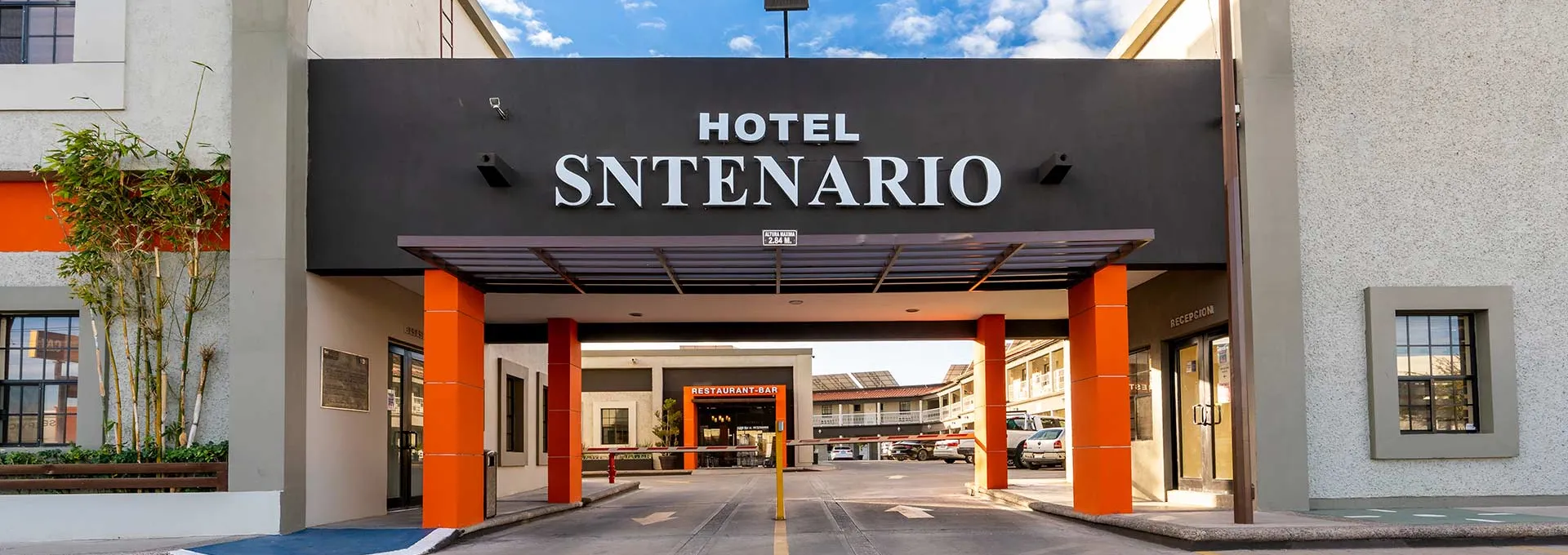 Hotel Sntenario Chihuahua, Chihuahua